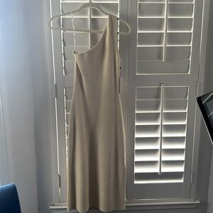 New Size M BodyCon Cream/Gold Sweater Dress